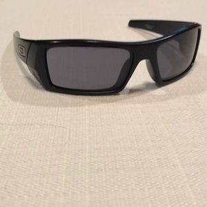 Men’s Gascan Oakley Sunglasses